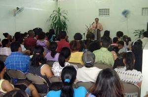 Franc Speaking at Pastors Conference
