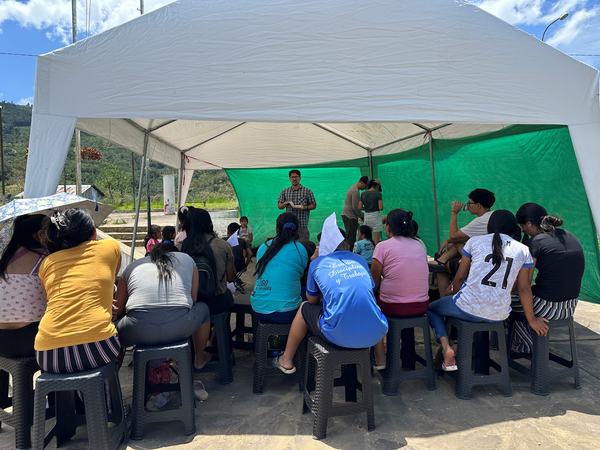 teaching at Alto Shambuyaka 9-2026